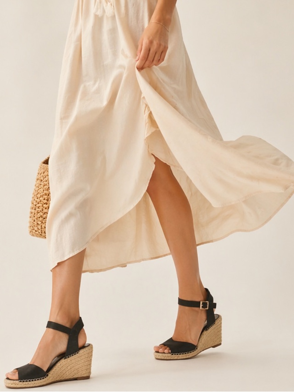 Vince Camuto Leonita Espadrille Wedge Sandals Black Suede/nubuck. Size 9